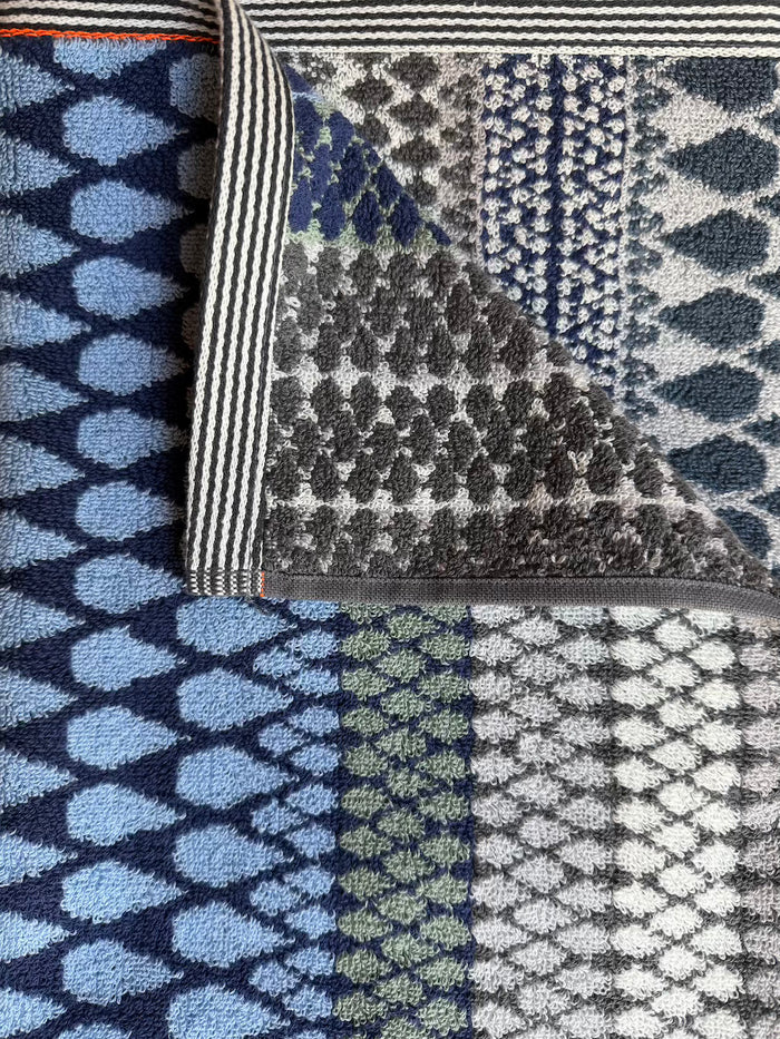 Kensal towels by Margo Selby