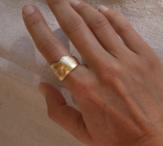 Alaya Ring by Takara
