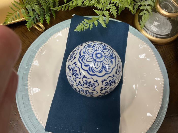 Blue patterned balls large