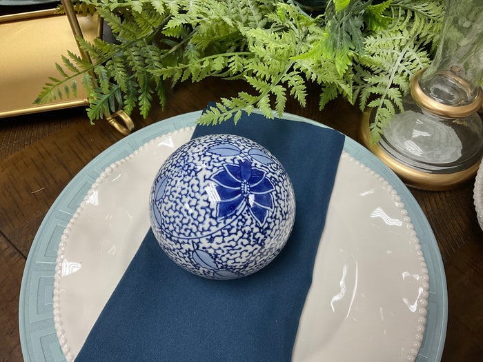 Blue patterned balls large