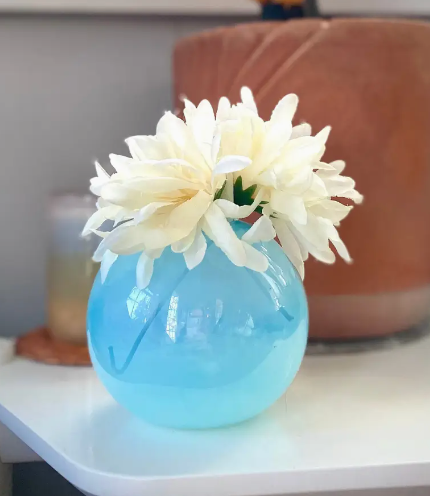 Breathe Bud Vase