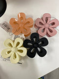 Flower hair clip