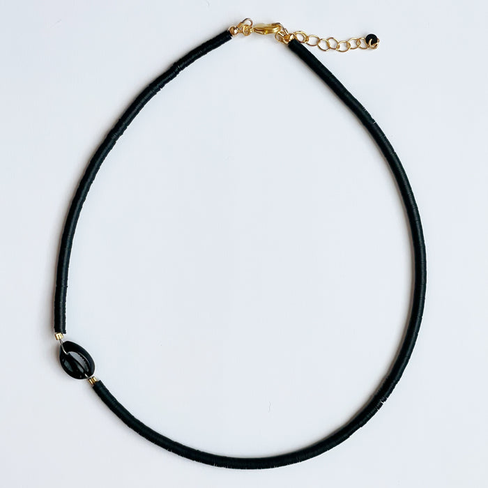 Hacienda Necklace - Black Shell
