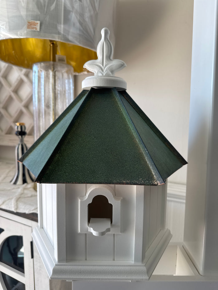 Hexagon birdhouse or bird feeder