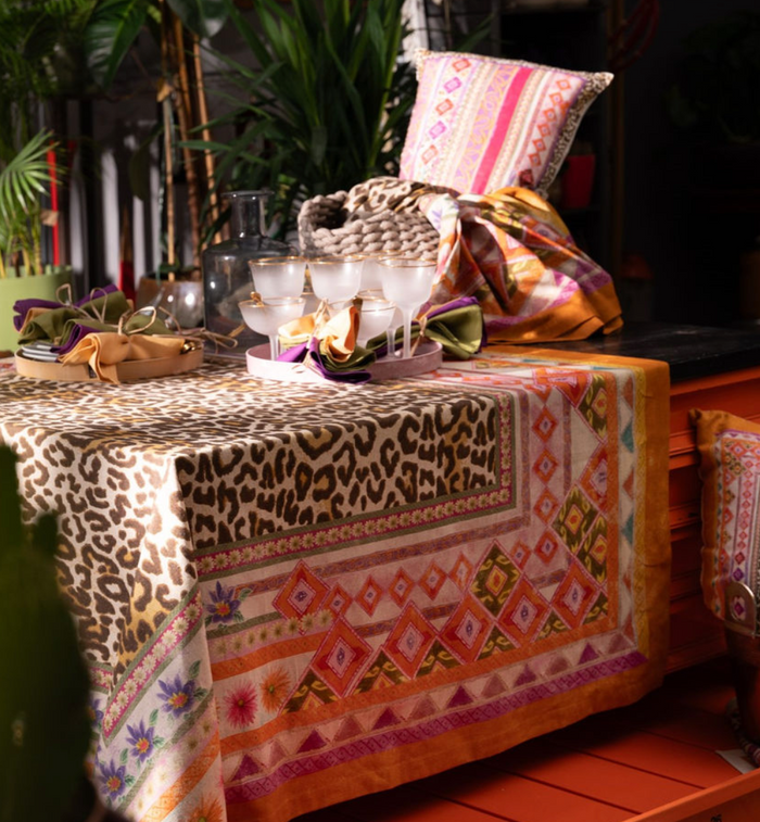 Jurta Tablecloth - Medium