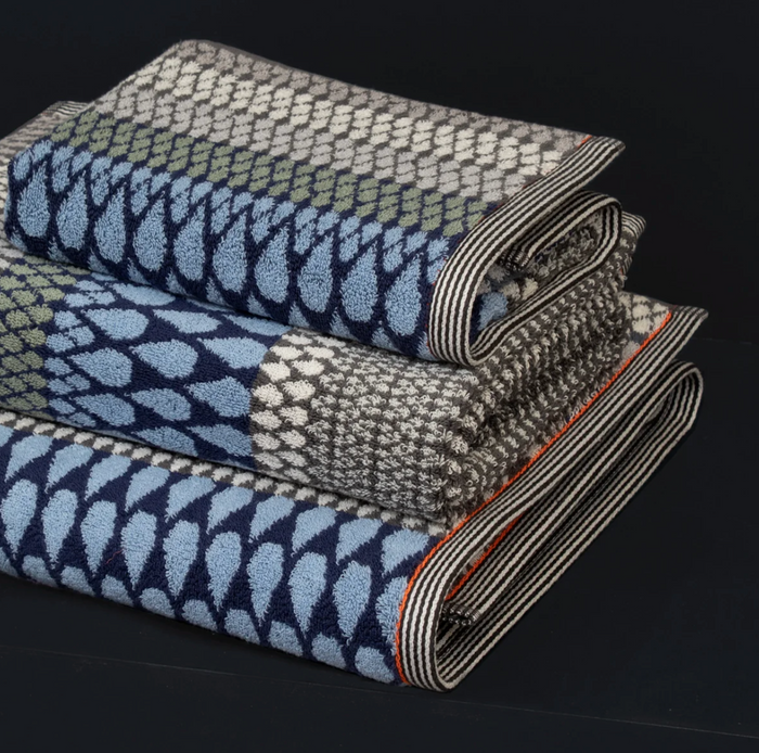 Kensal towels by Margo Selby
