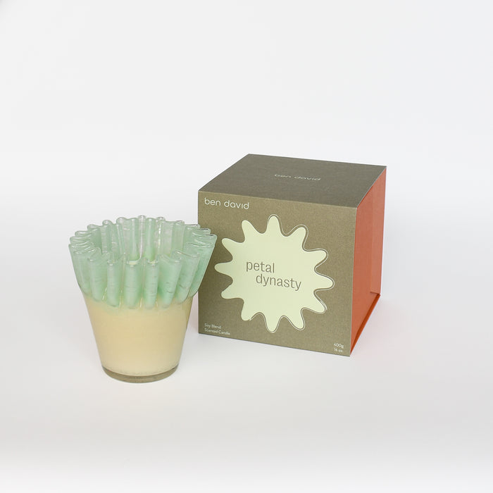 Kiki Candle - Petal Dynasty