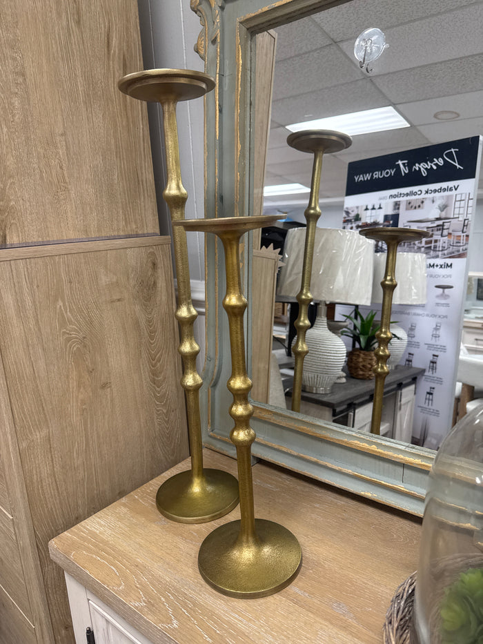 Larwick Candle holder