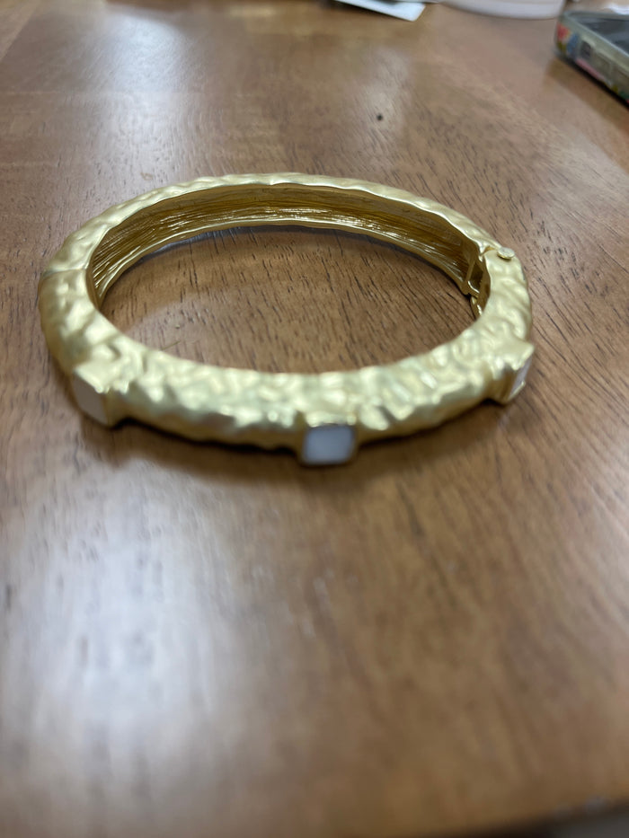 Matte gold hinged bracelet