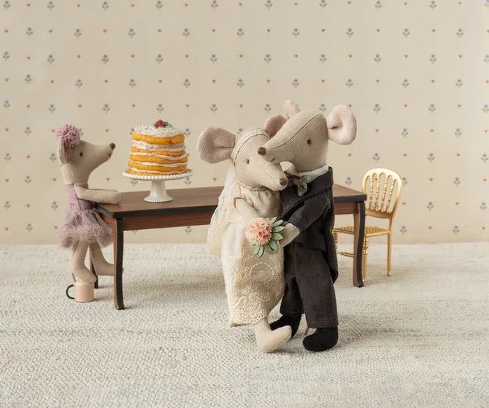 Mouse Long Dining Table