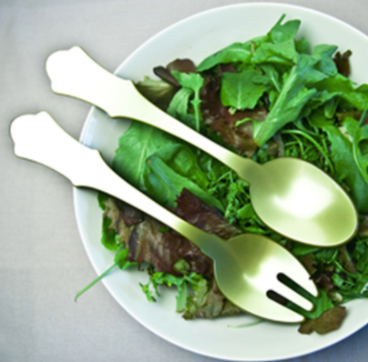 Old Fashioned Salad Tongs - Moss