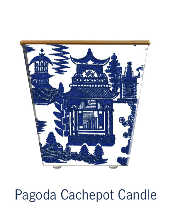 Pagoda Cachepot Hedge Farm Candle with Bergamot Fragrance