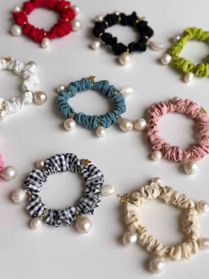 Pearl Moire Scrunchies - Cream
