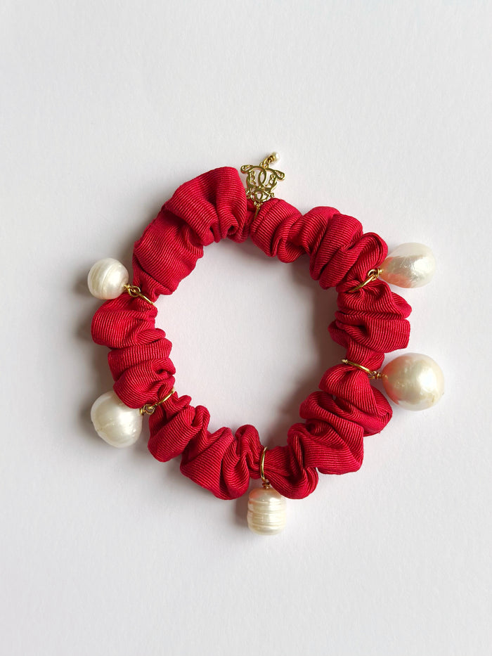 Pearl Moire Scrunchies - Scarlet