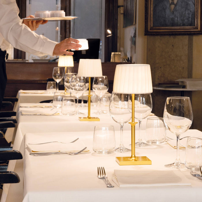 Poldina Classic Cordless Lamp: Matte Gold