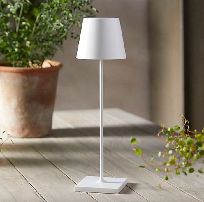 Poldina Pro Table Lamp