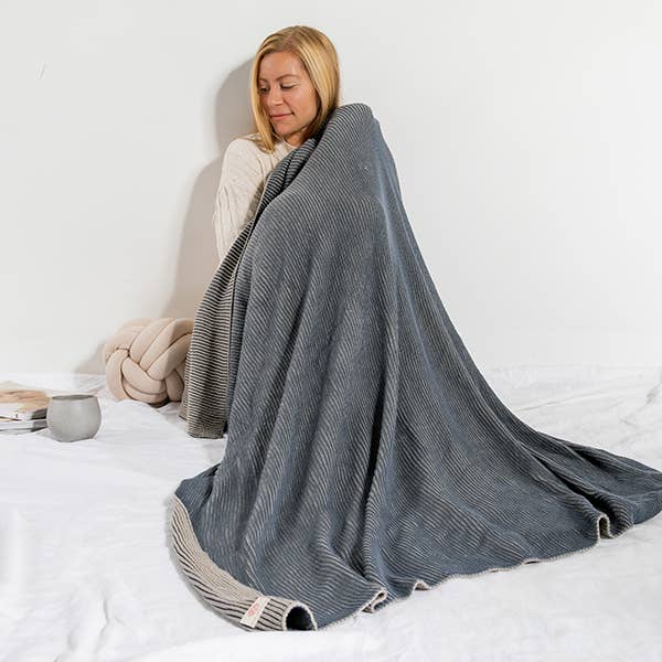 Ribbed Organic Cotton Throw Blanket Blue