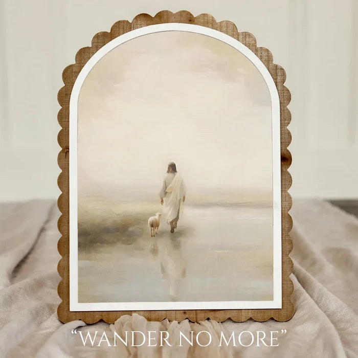 Scalloped Arch Wooden Frame - 10x14
