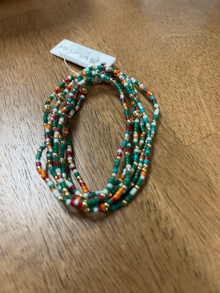 Set of 6 sead beed stretch bracelets