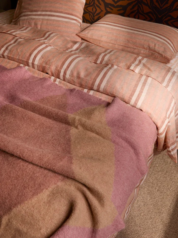 Stripe Hazelnut Pillowcase Set