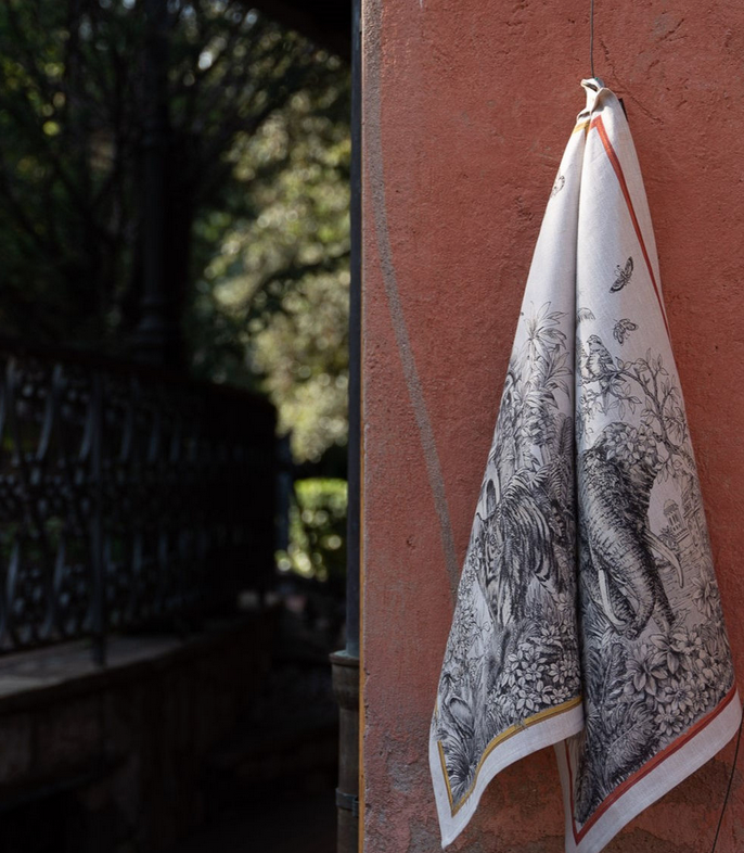 Tantra Tea Towel , Elefante