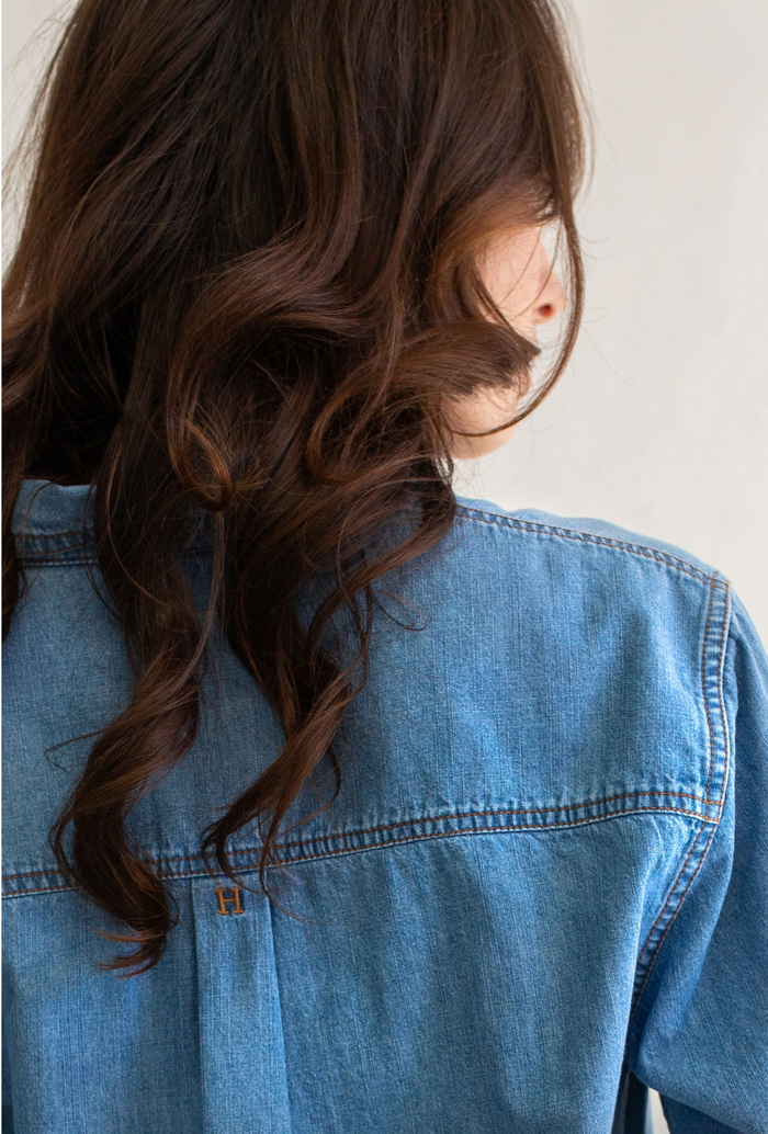 The Boyfriend Shirt - Denim