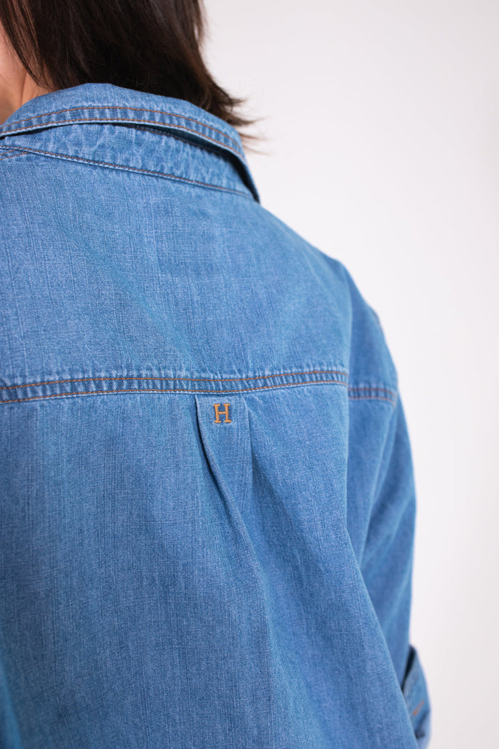 The Boyfriend Shirt - Denim
