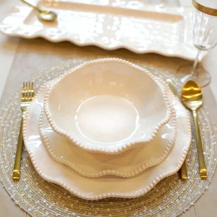 Tide Cream Salad Plate Set