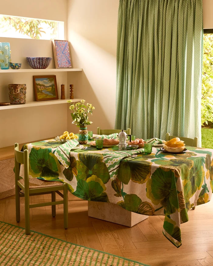 Wild Pansy Verde Tablecloth - Medium